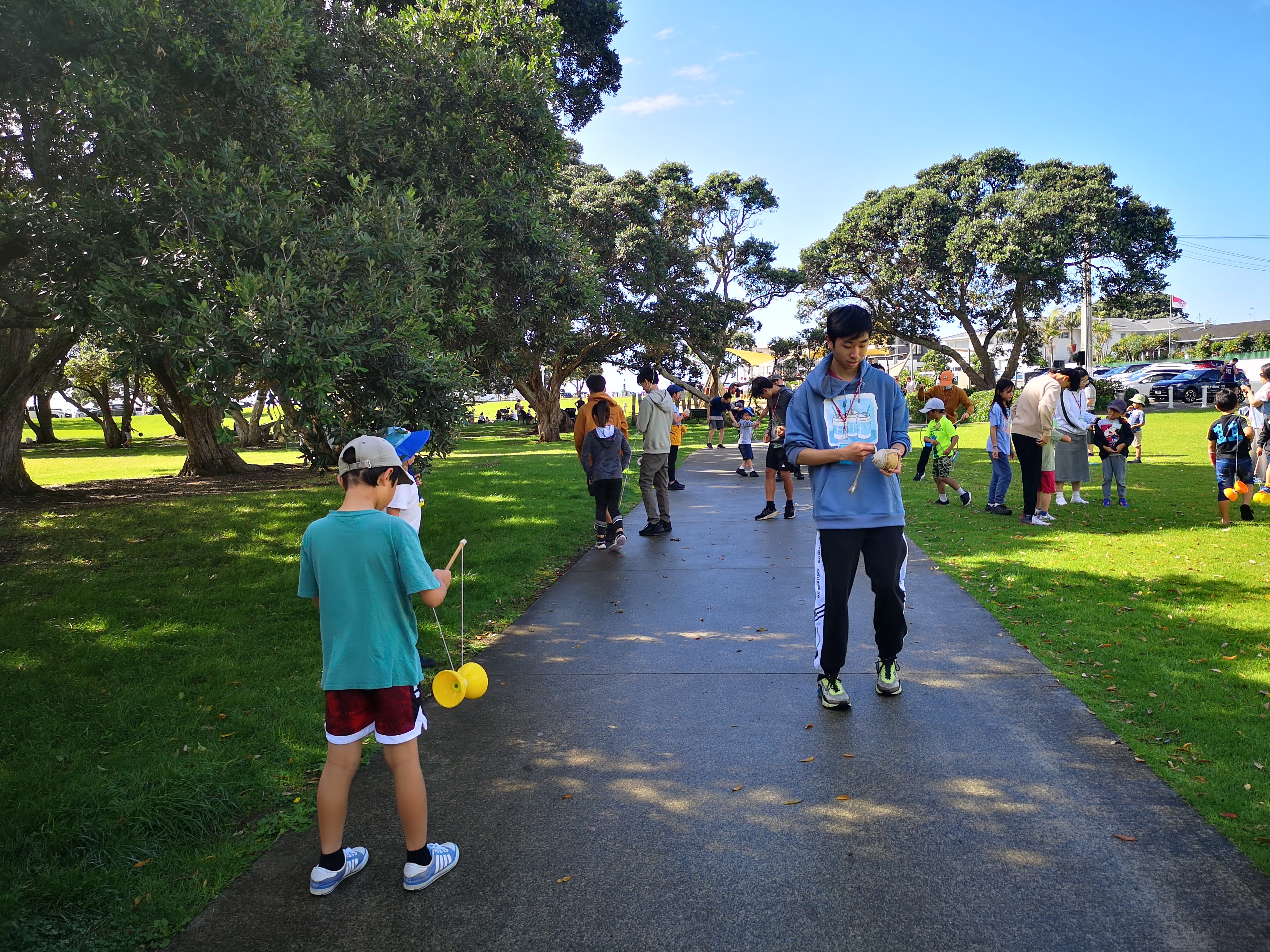 室外活動 扯鈴陀螺
