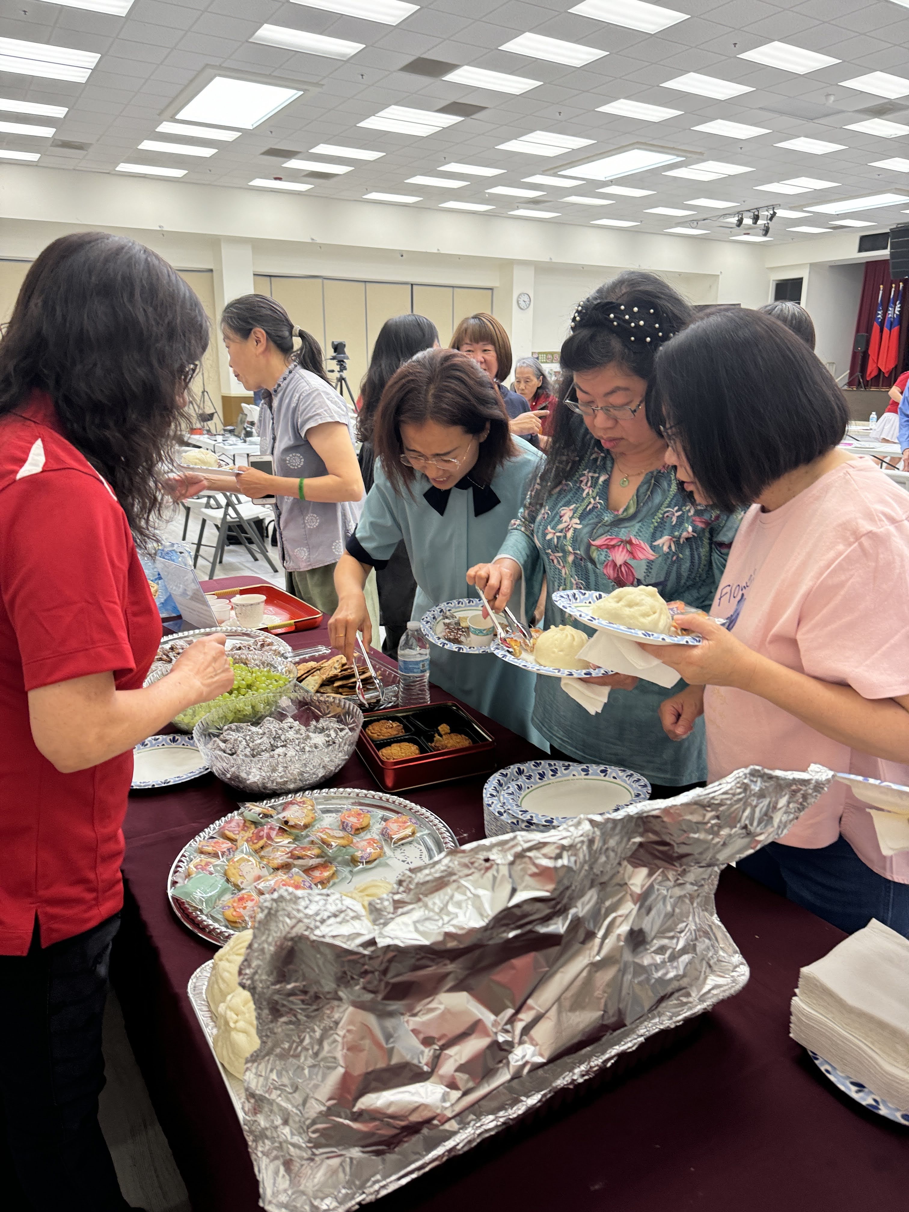 活動組的愛心茶點