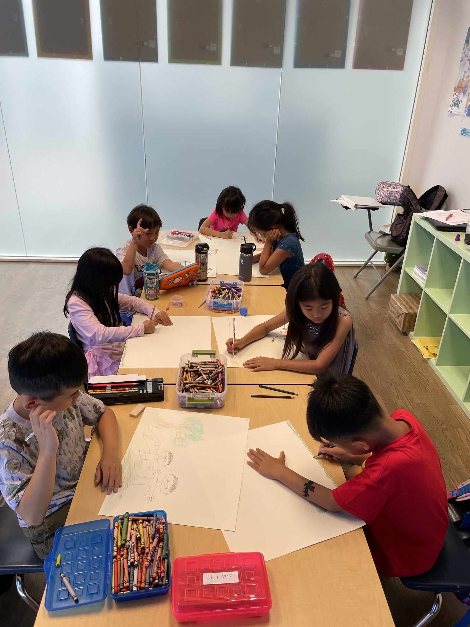 小朋友認真的投入參賽的過程