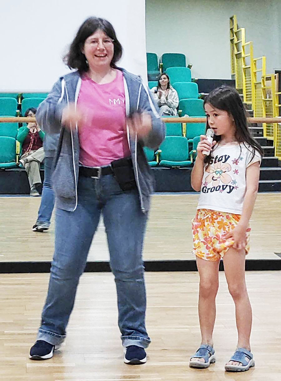 法國亭林中文學校《2025 一鳴驚聲校區歌唱比賽》華語歌曲教唱及比賽 歌聲傳情 展現華語魅力5