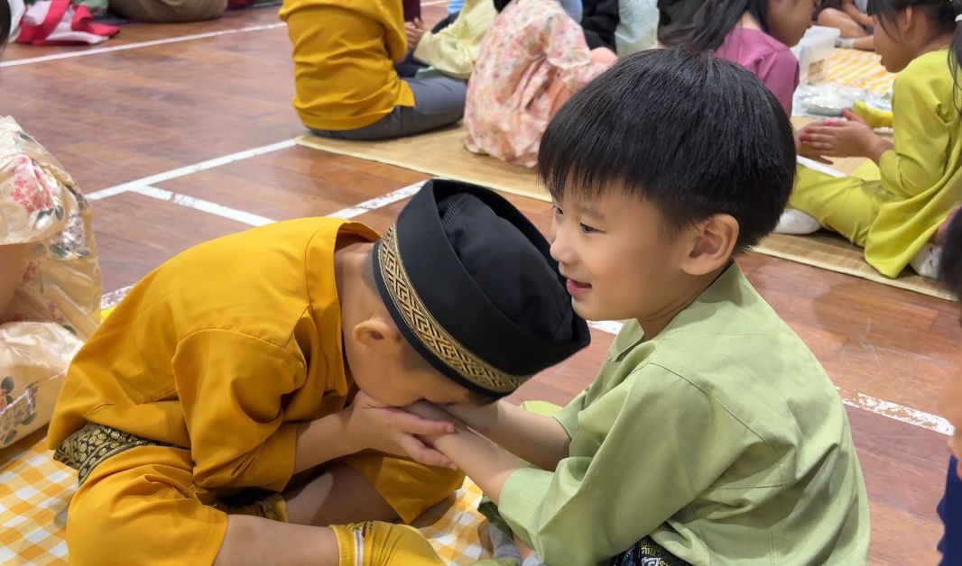 幼兒透過互動，培養尊重與關懷的態度