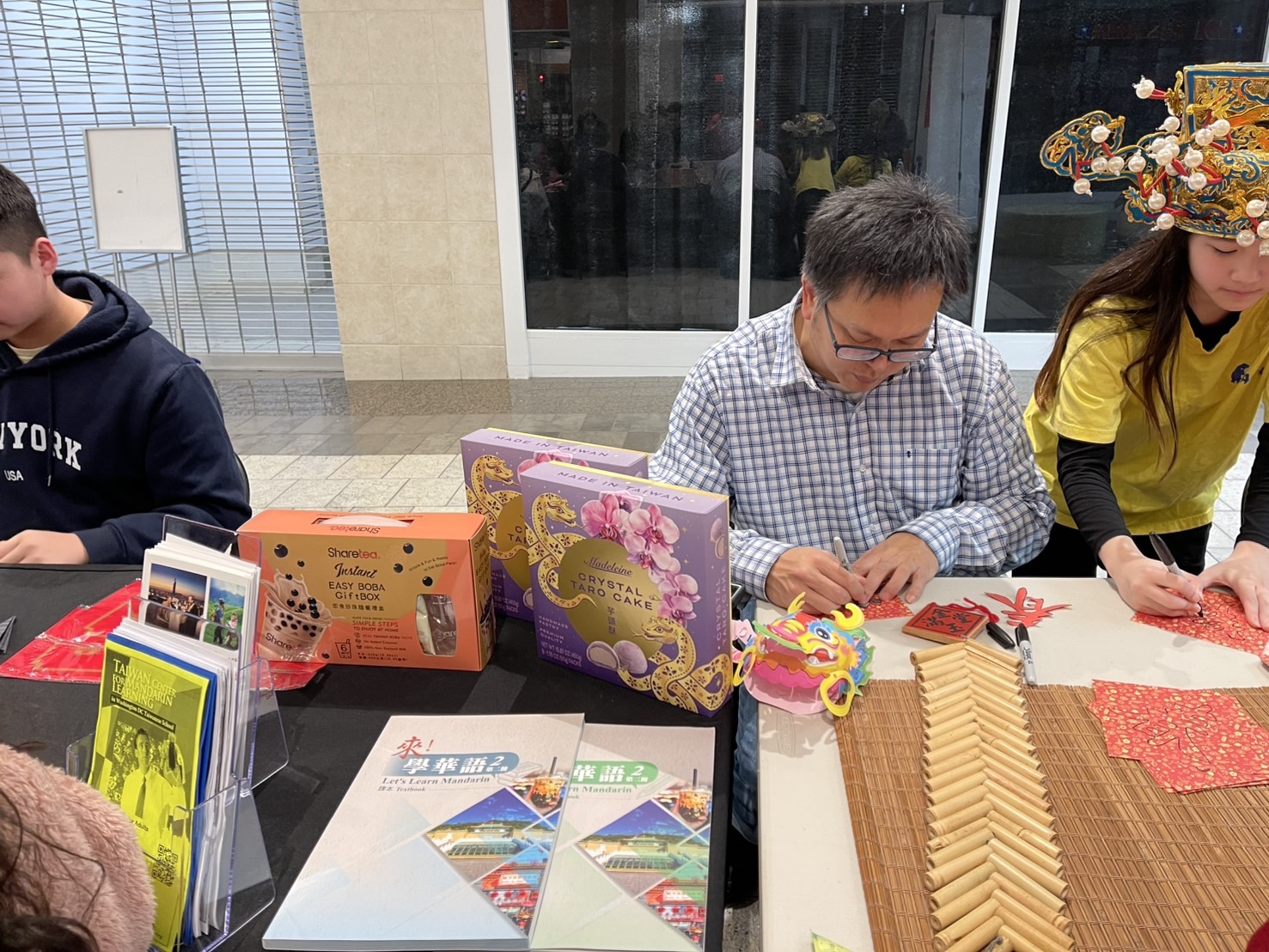 華府臺灣學校TCML蛇年迎春 馬州蒙郡商場推廣華語文學習3