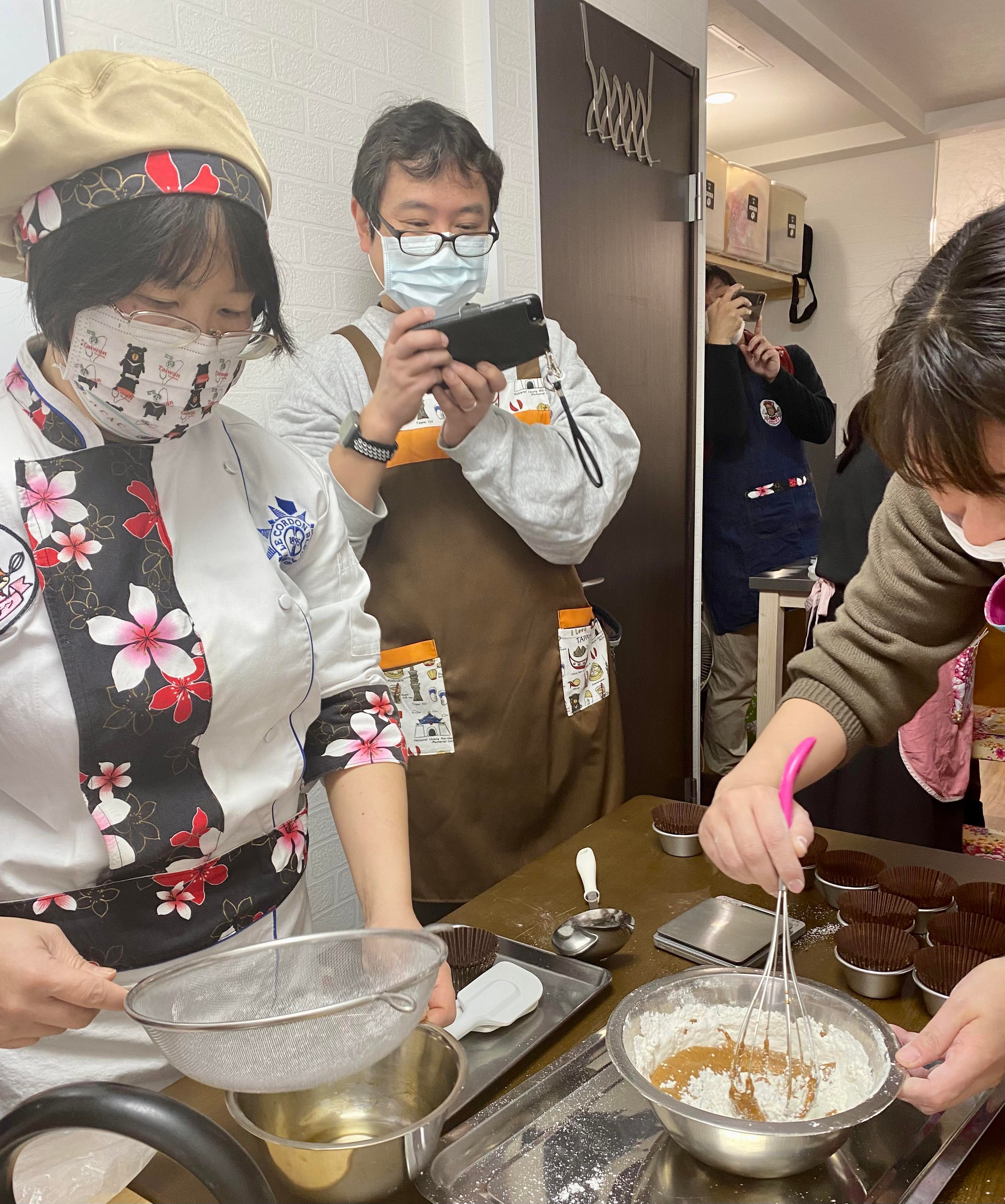 陳洳豔老師教大家做發糕