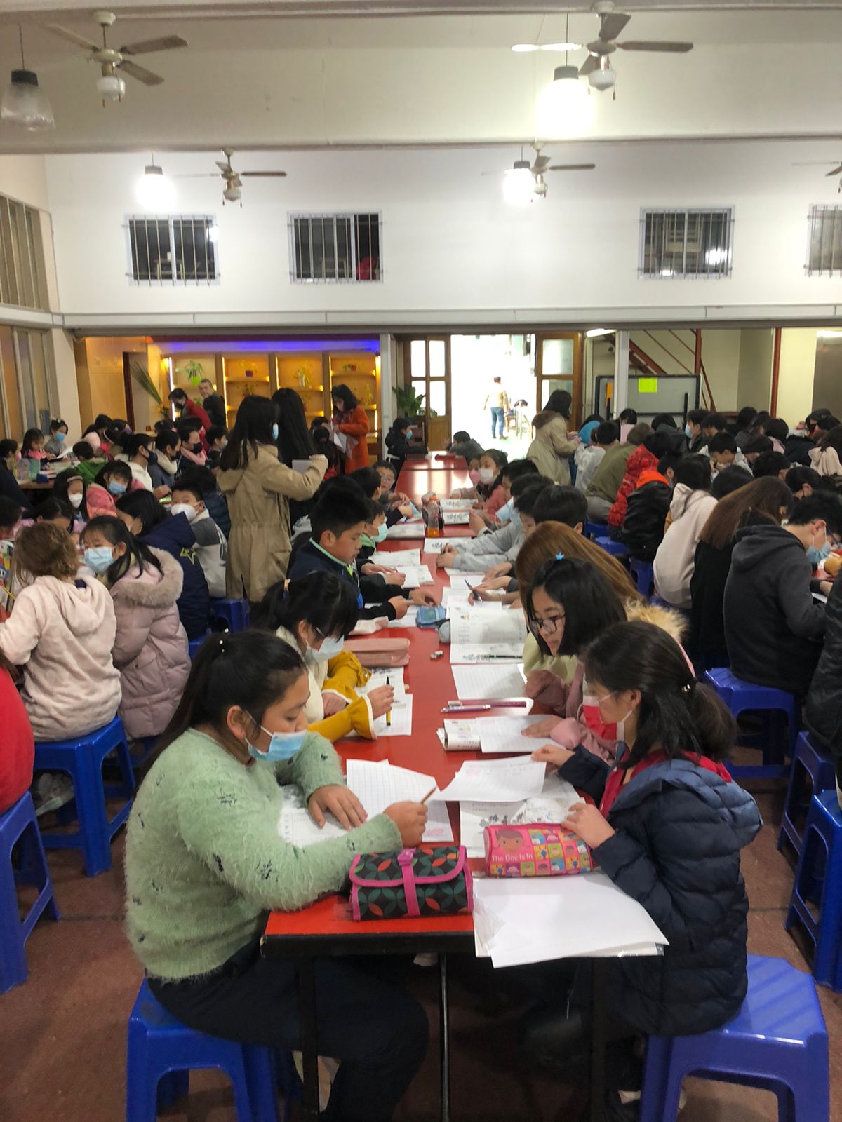 111學年度愛育學校正體漢字文化節「全校寫字比賽」4