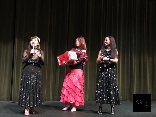 北卡洛麗中文學校 春節聯歡會3