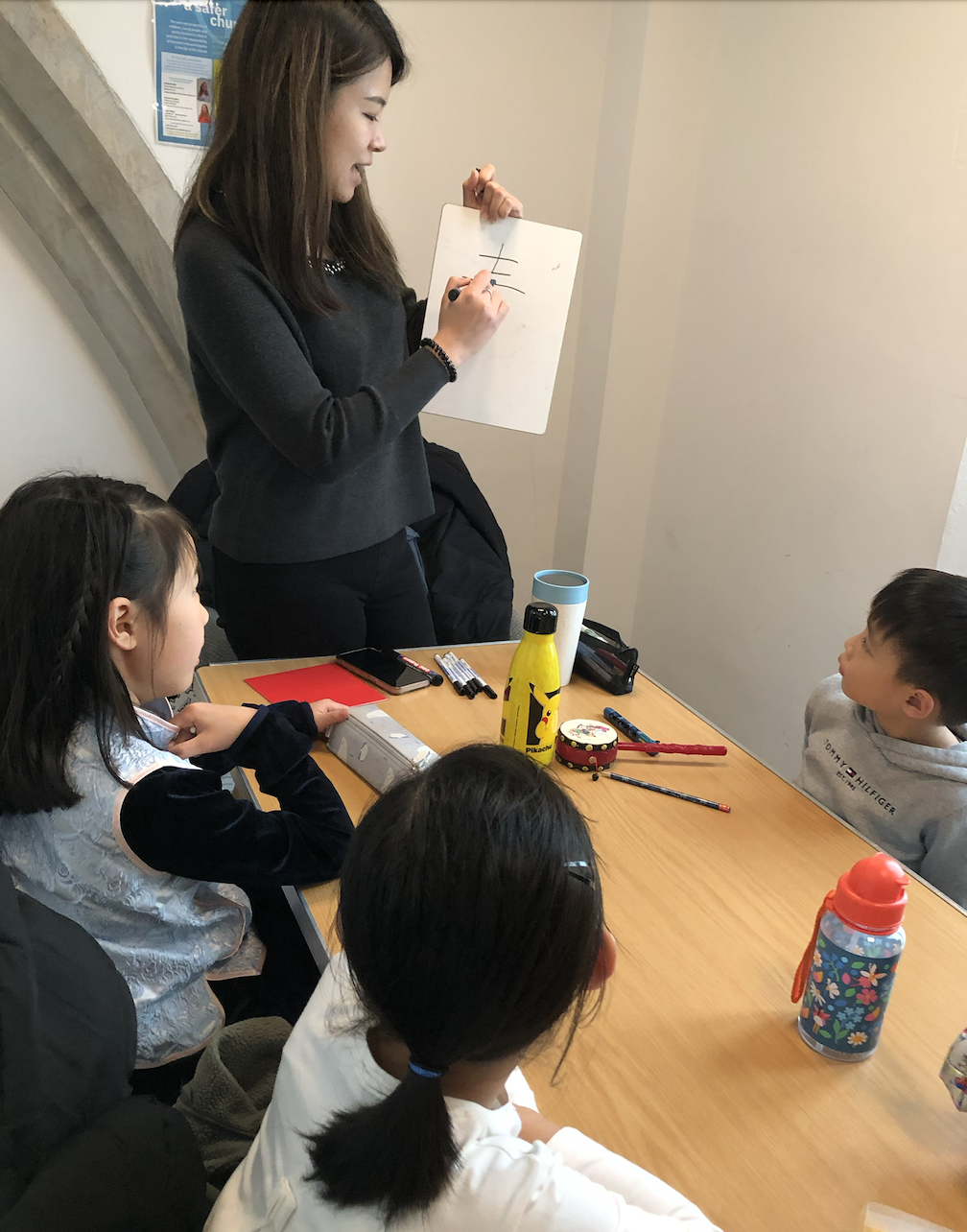 老師說明說故事比賽規則