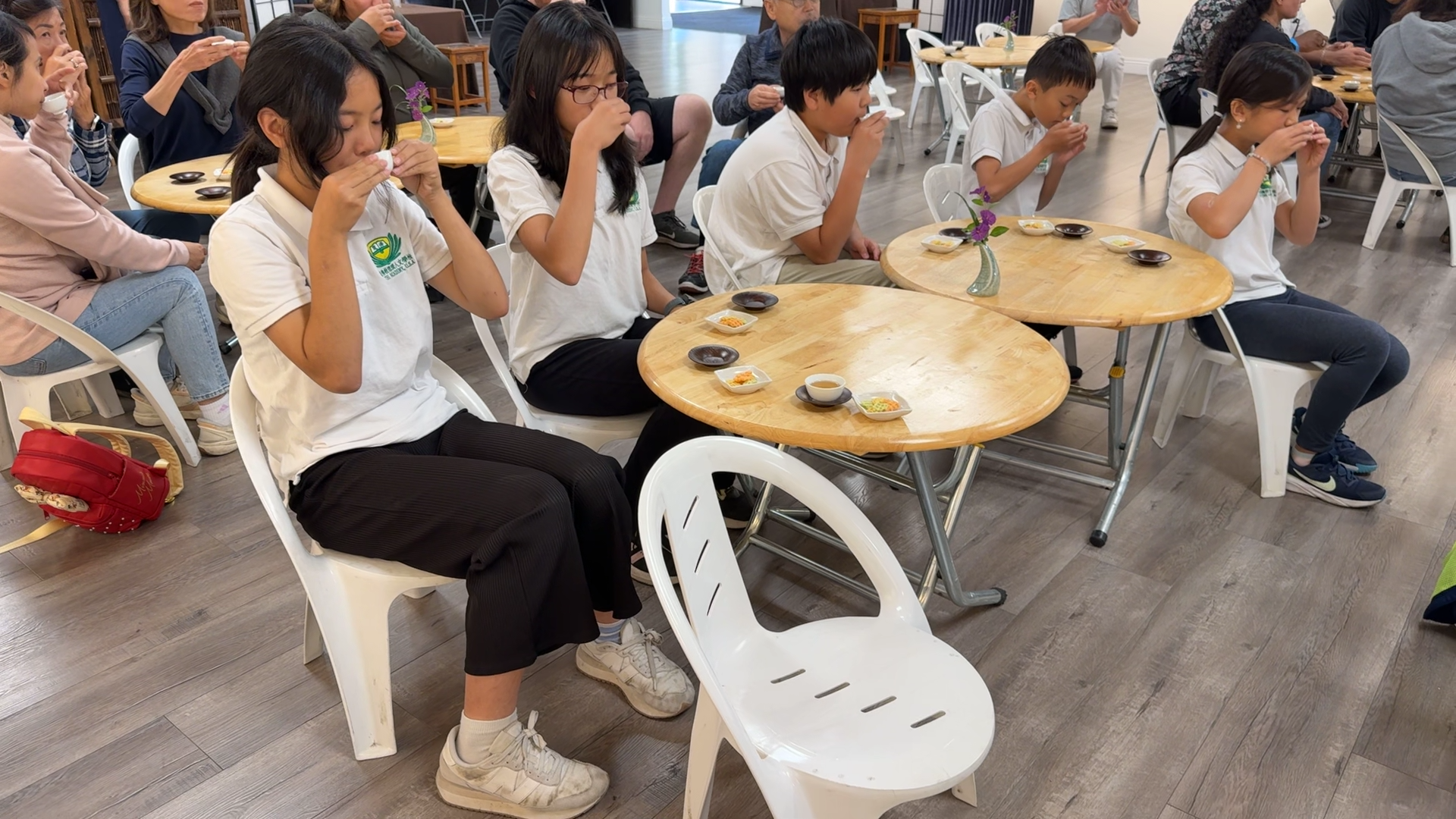 飲茶三好-心發好願，口說好話，身行好事