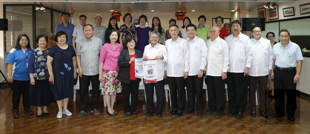 菲華文經總會拜會菲律賓華文學校聯合會1