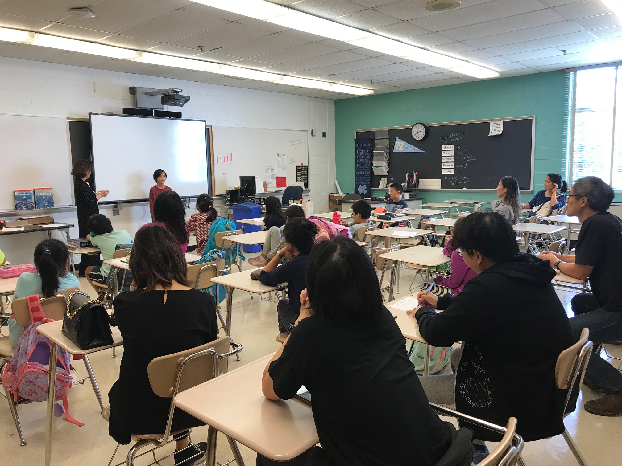 演講比賽中老師與學生的互動