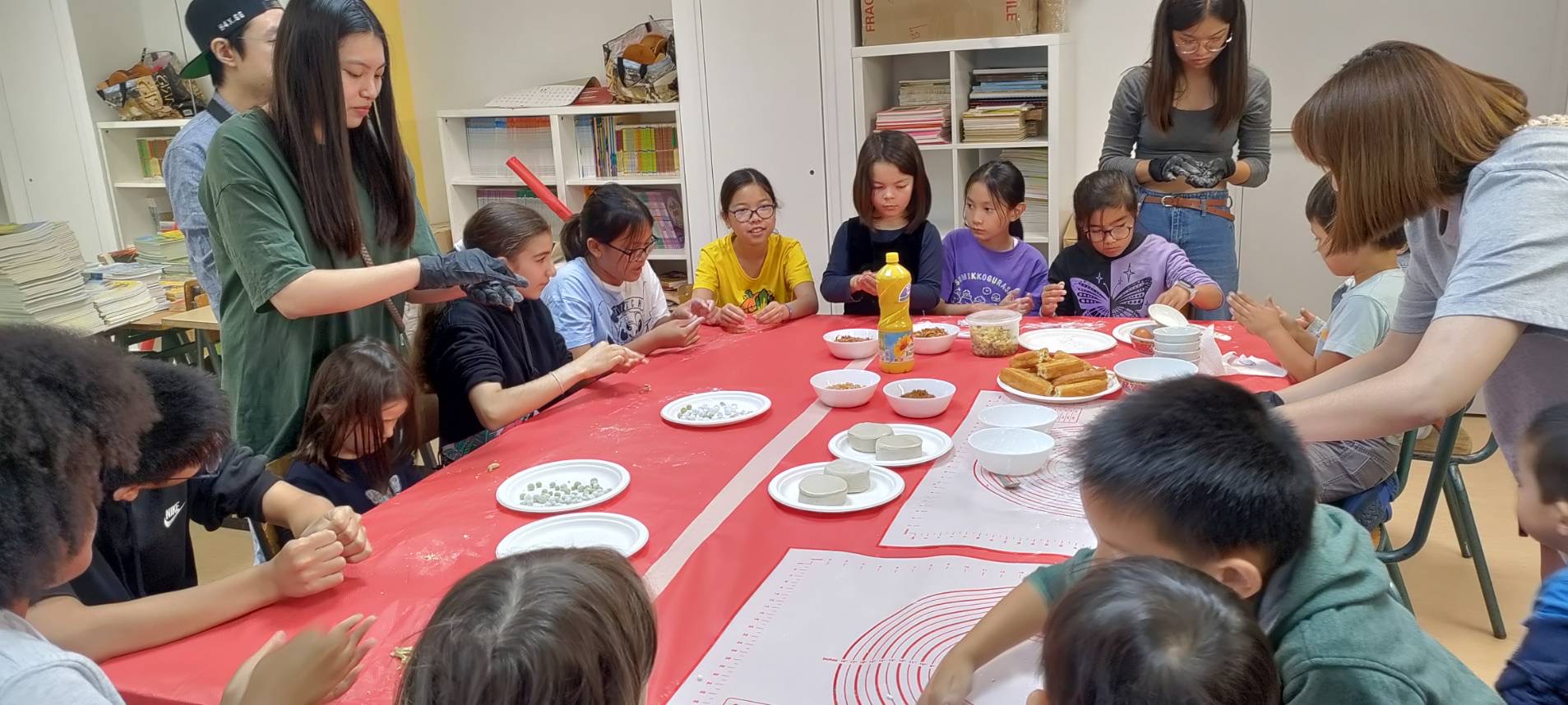 2024年法國亭林中文學校夏令營豐富了巴黎學員的暑假4