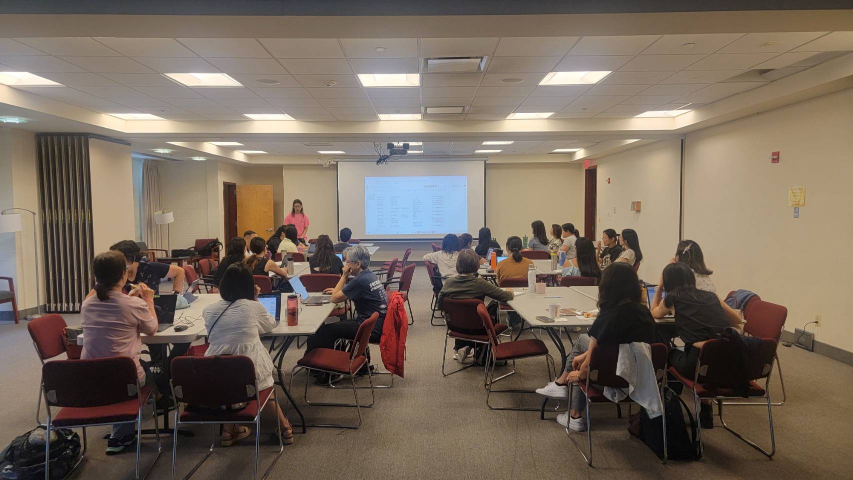 臺灣學校孟副校長表達對新學年度的期許