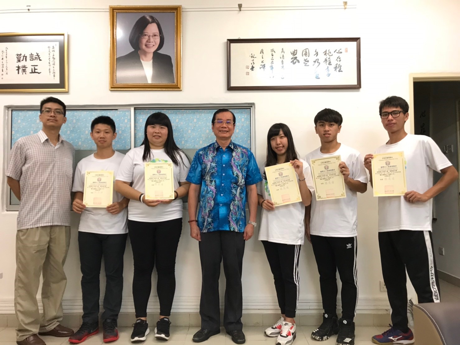 飛越國界－「資」「資」不倦－屏東大學資訊服務社1