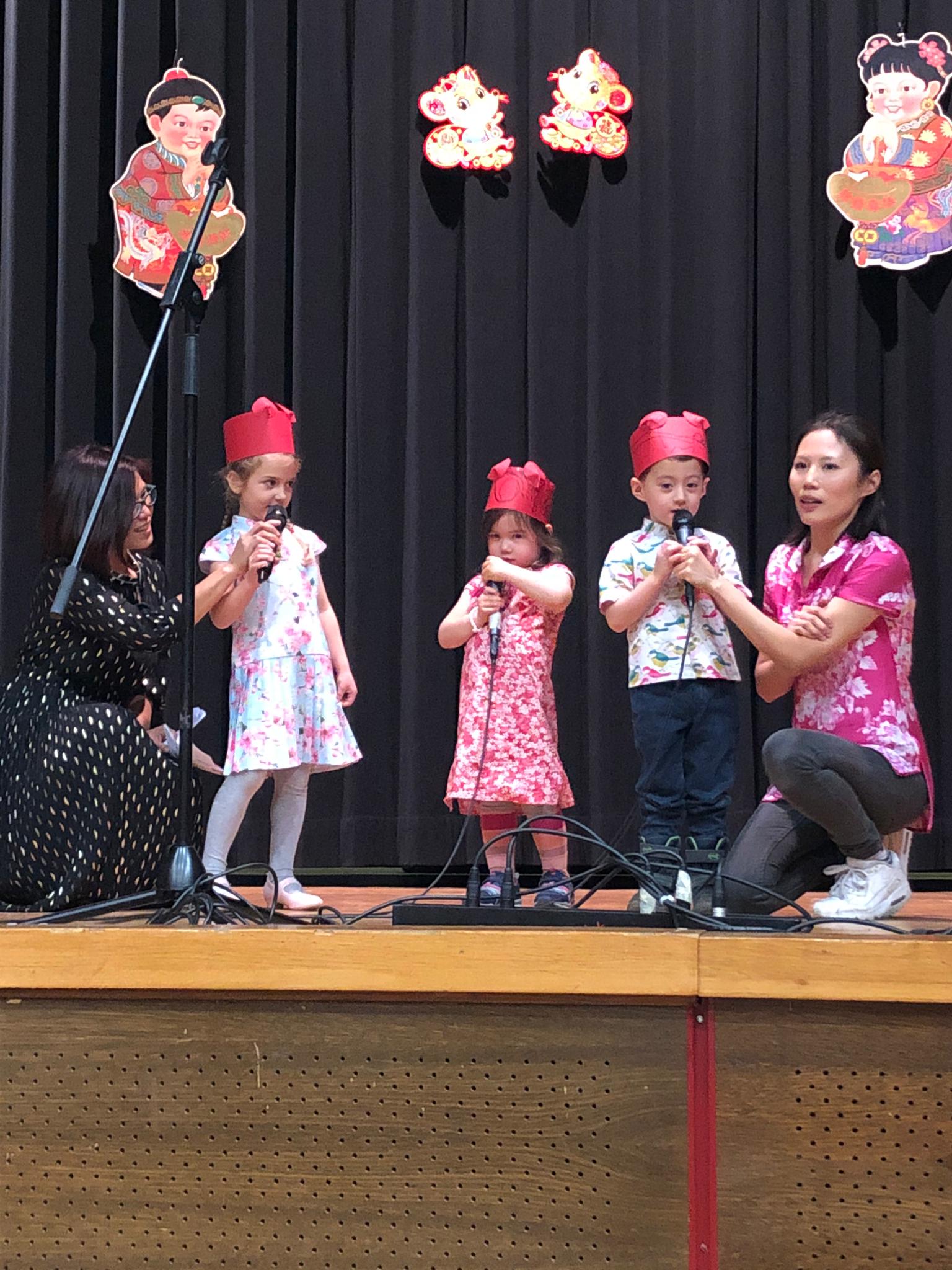 親子班（play group) 表演
