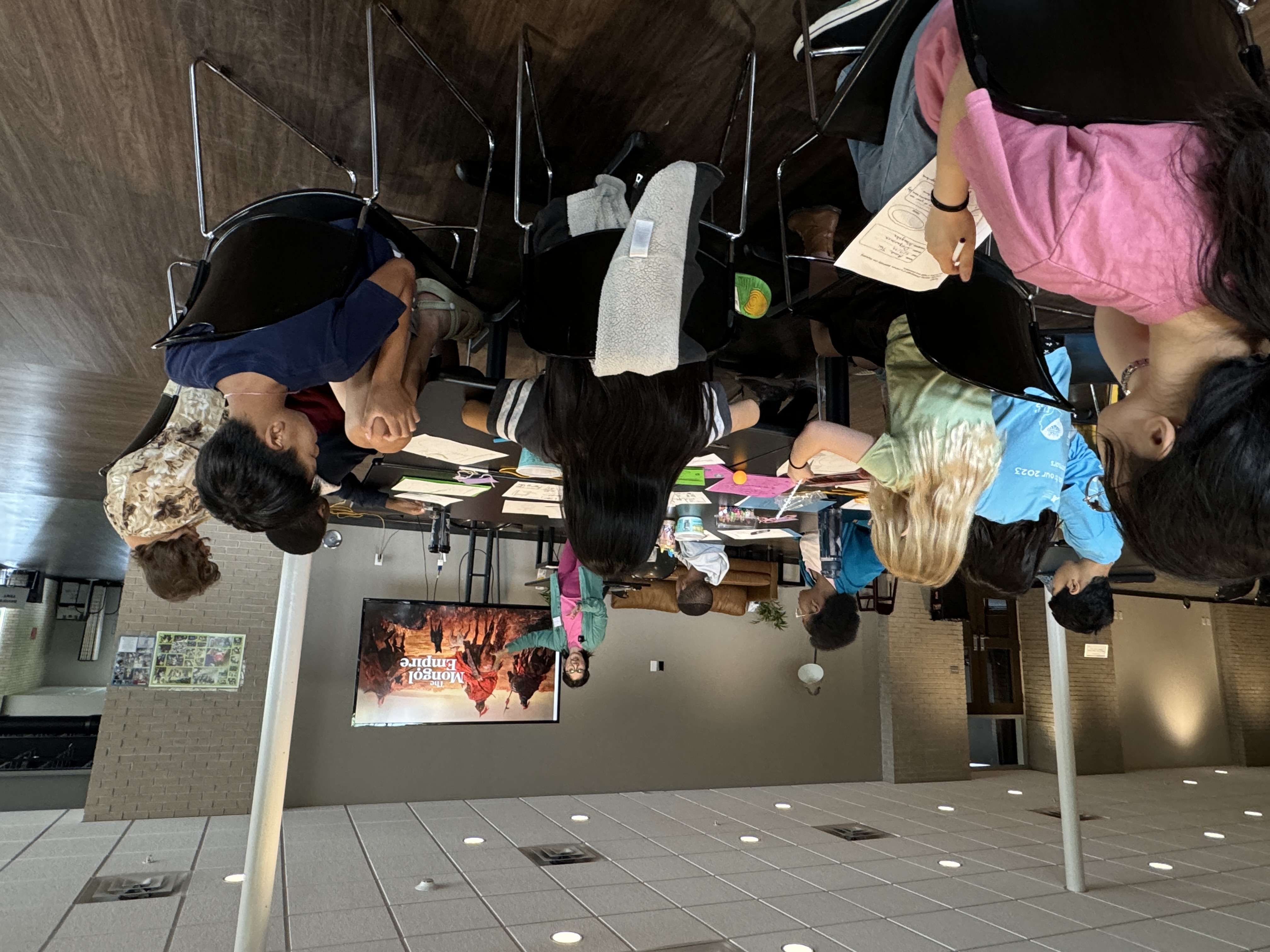 來自蒙古的受訪者介紹蒙古文化