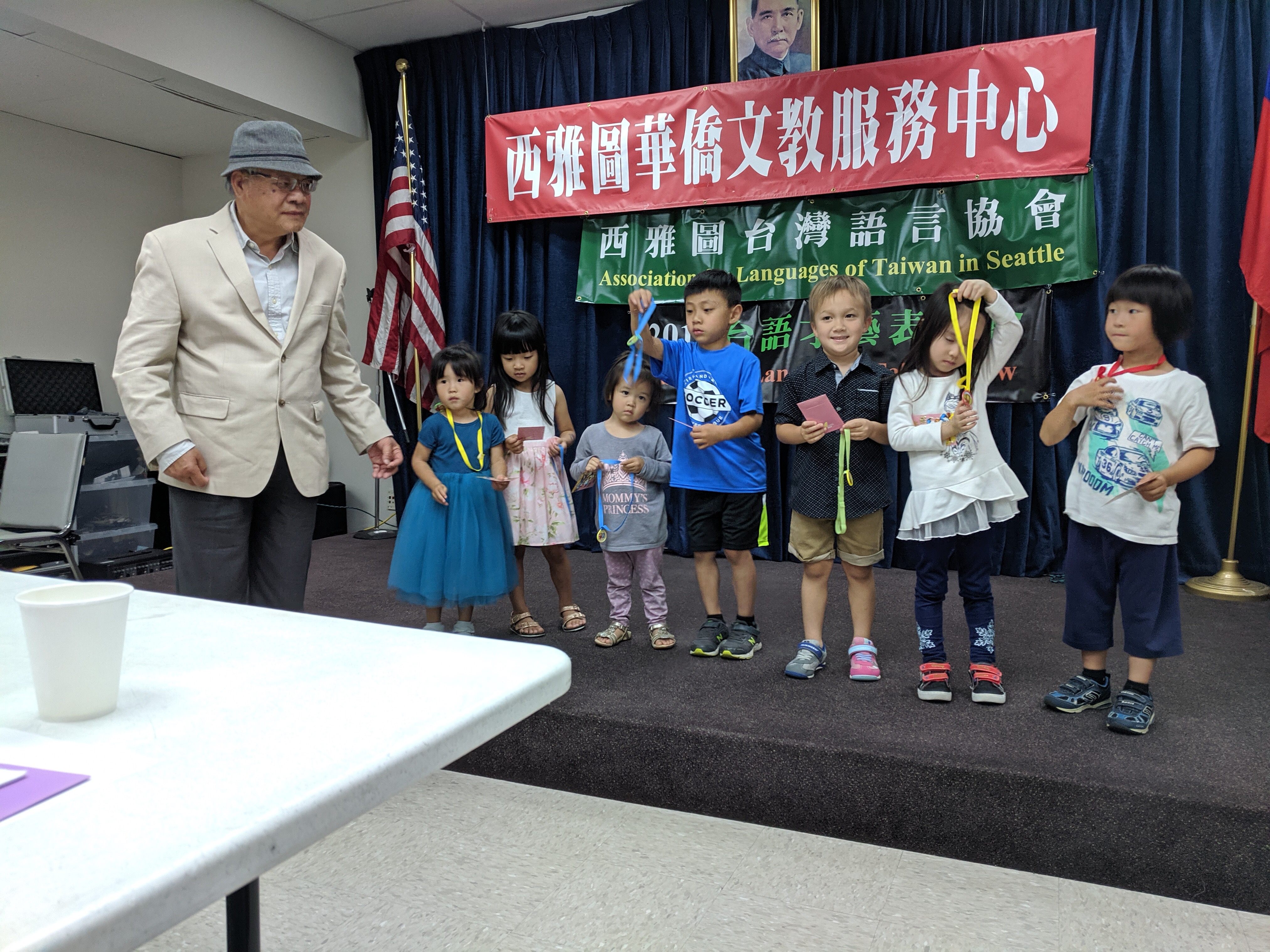 臺語教會的小朋友們唱跳臺語歌