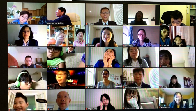 師生間踴躍的線上互動