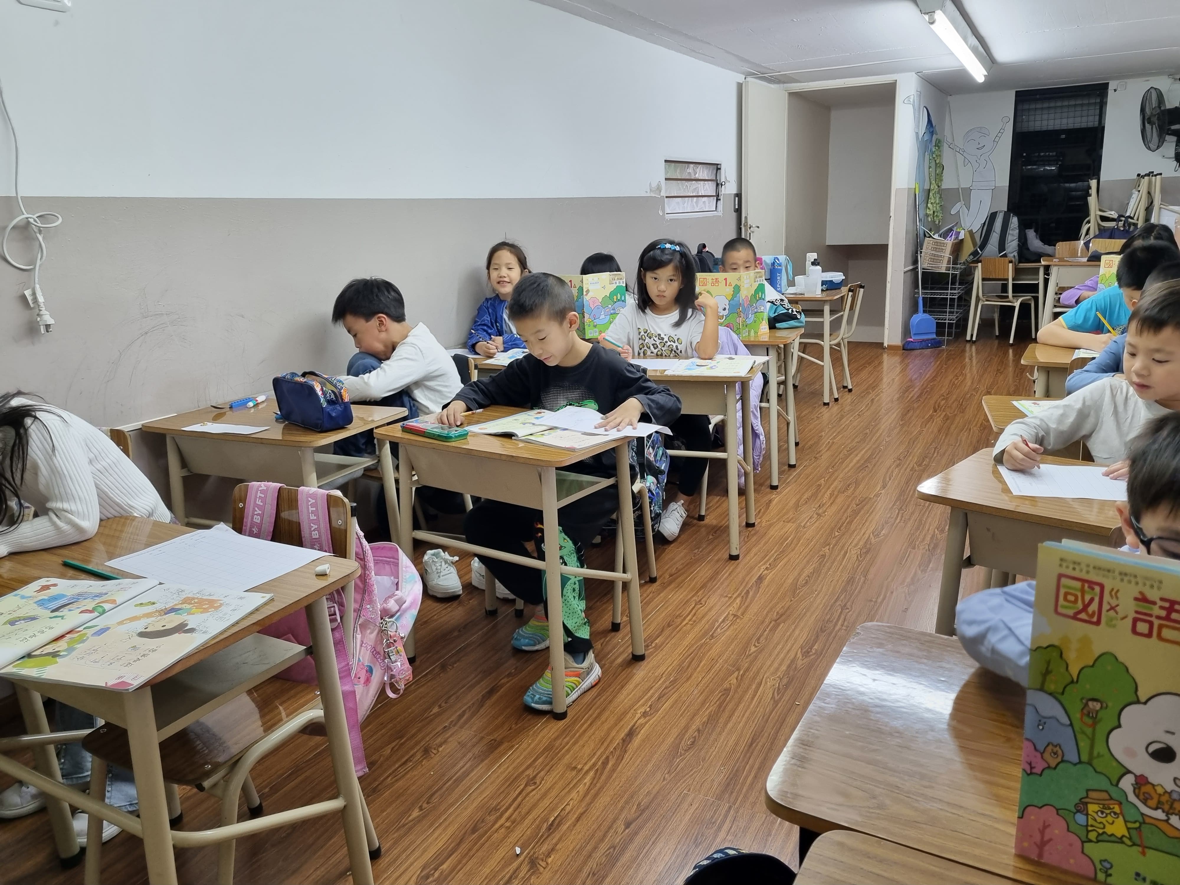 2024學年度愛育學校 正體漢字文化節「硬筆字書寫比賽」3