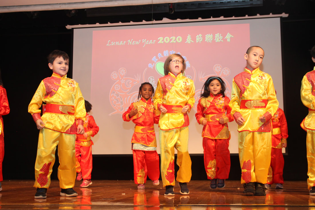 學生表演功夫舞