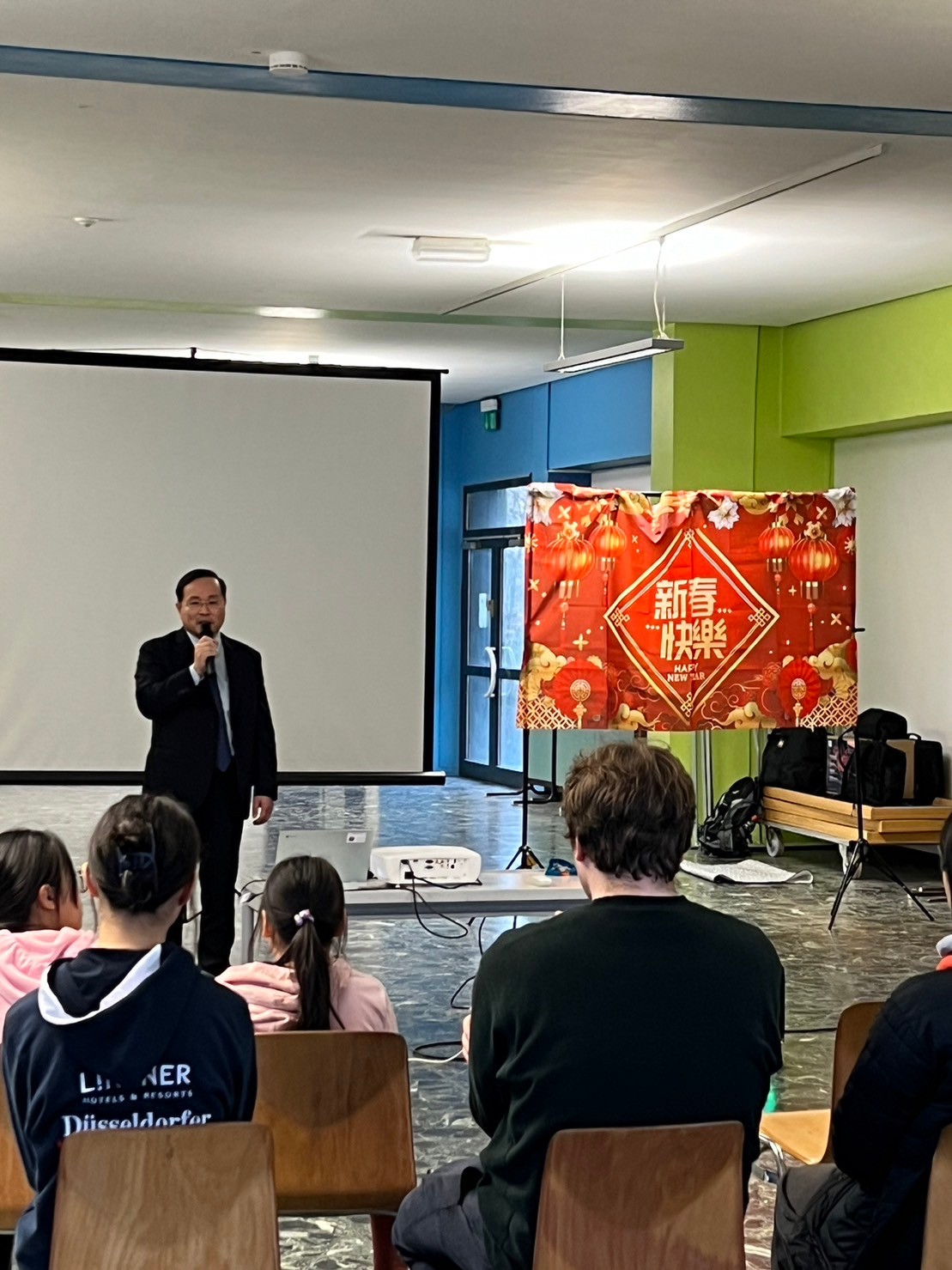 駐法蘭克福辦事處僑務組 僑務參事 林宏穎  蒞臨致詞