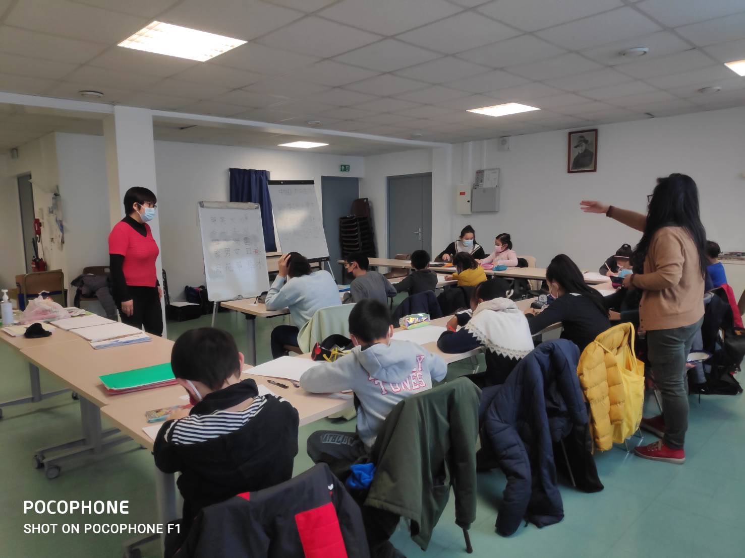 法國亭林中文學校12月11日舉辦「110年海外正體漢字文化節-大巴黎地區中文學校漢字創意繪畫比賽」，共計逾70位學生參加。