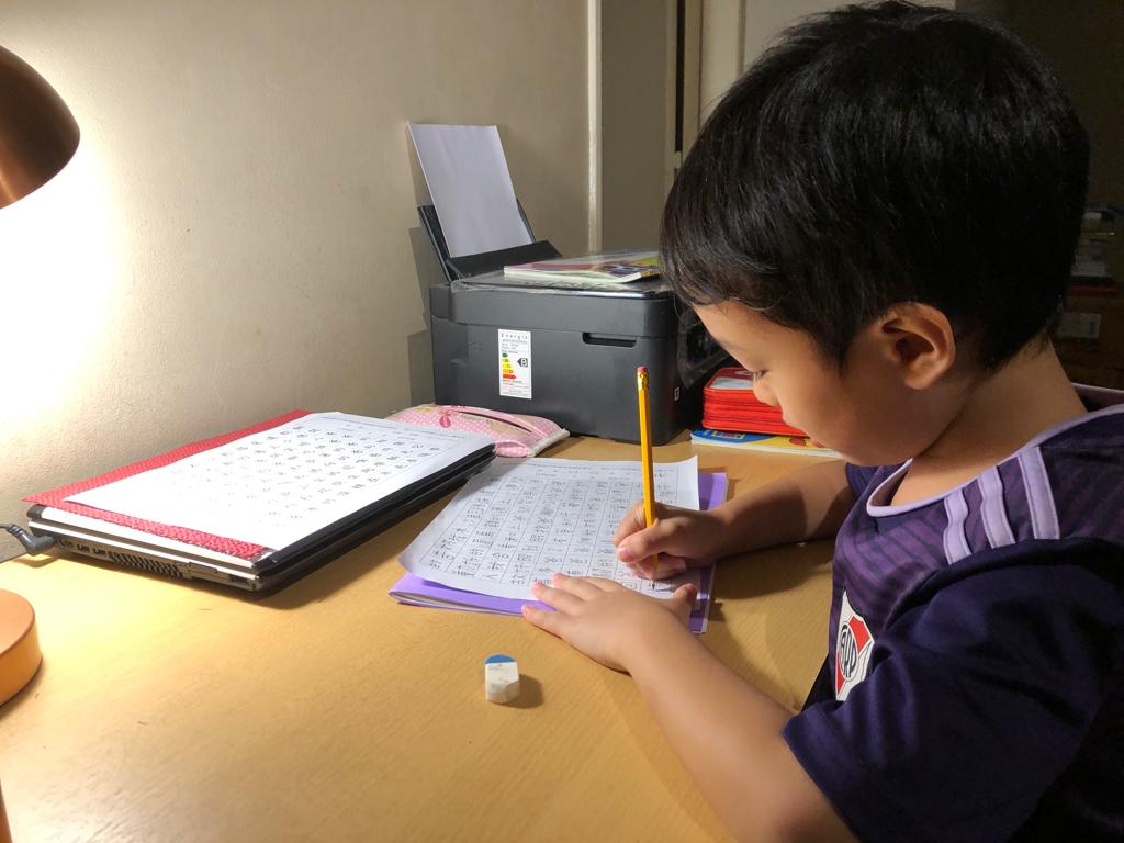 110學年度愛育學校 正體漢字文化節「全校寫字比賽」3