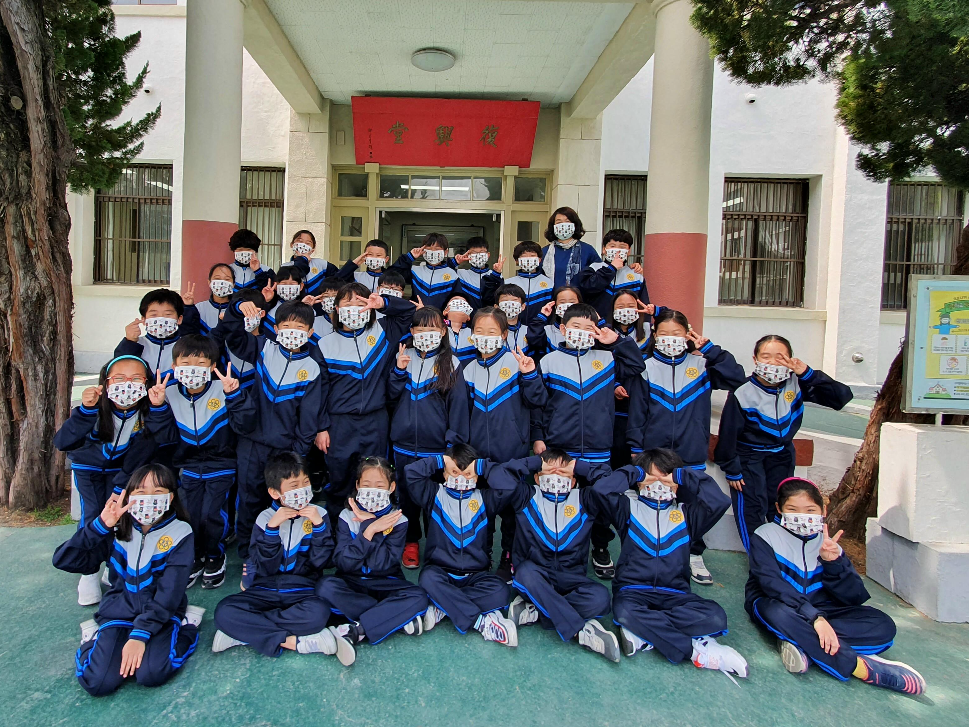 韓國仁川華僑中山中小學   2021 僑務委員會關懷海外僑校防疫狀況圖片