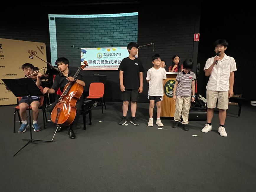 西北校區的精彩詩歌表演