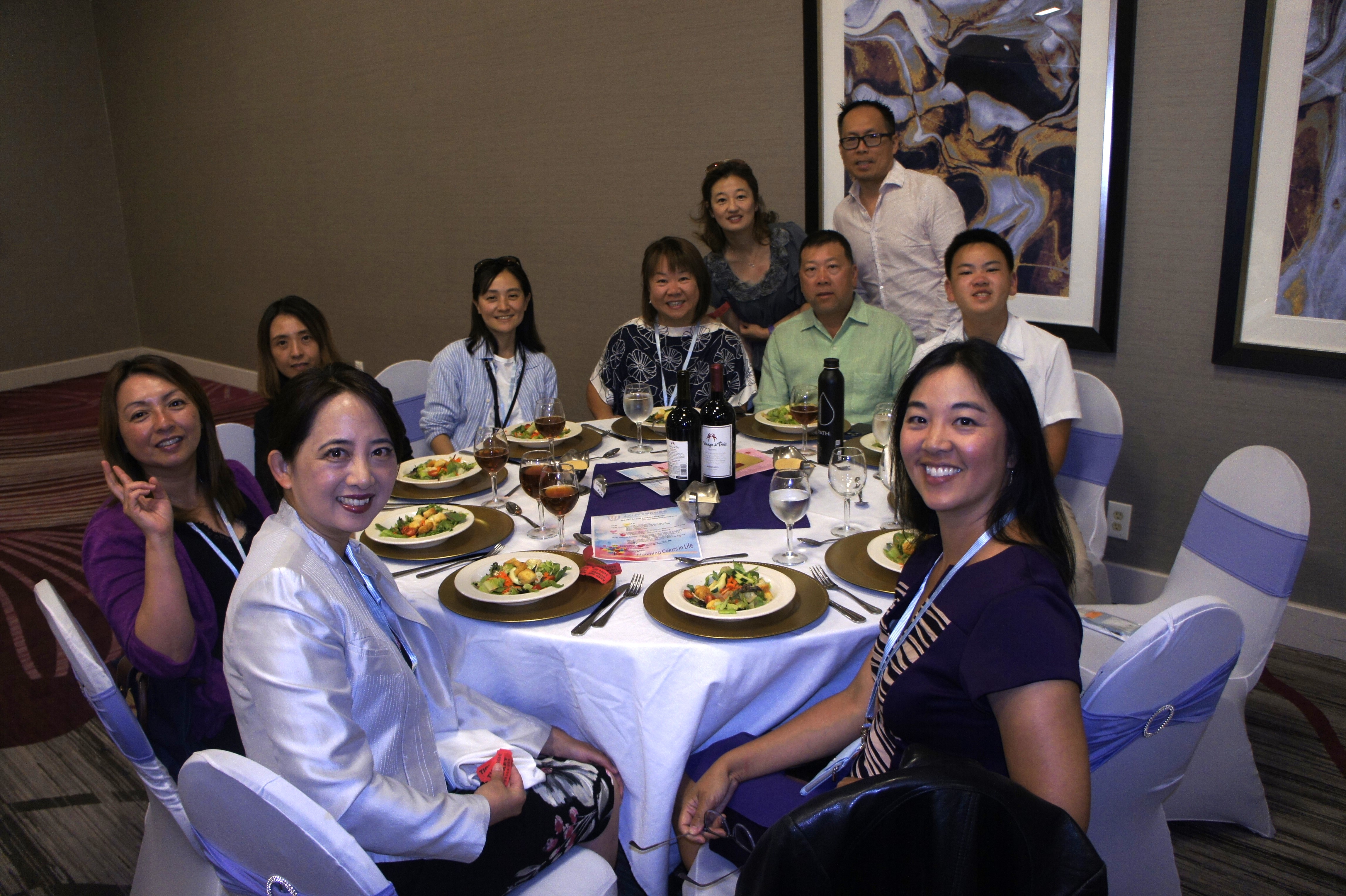 感謝中文學校老師、理事、和校長們對北加的支持