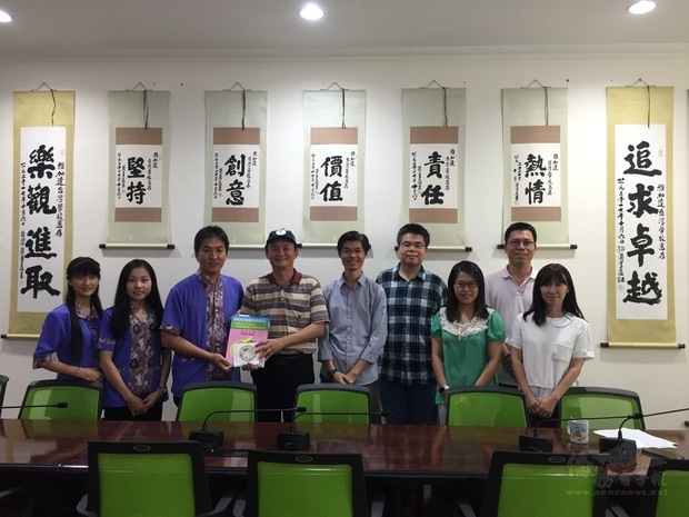印尼雅加達臺校攜手山口洋新光明印華學校 扎根華教3