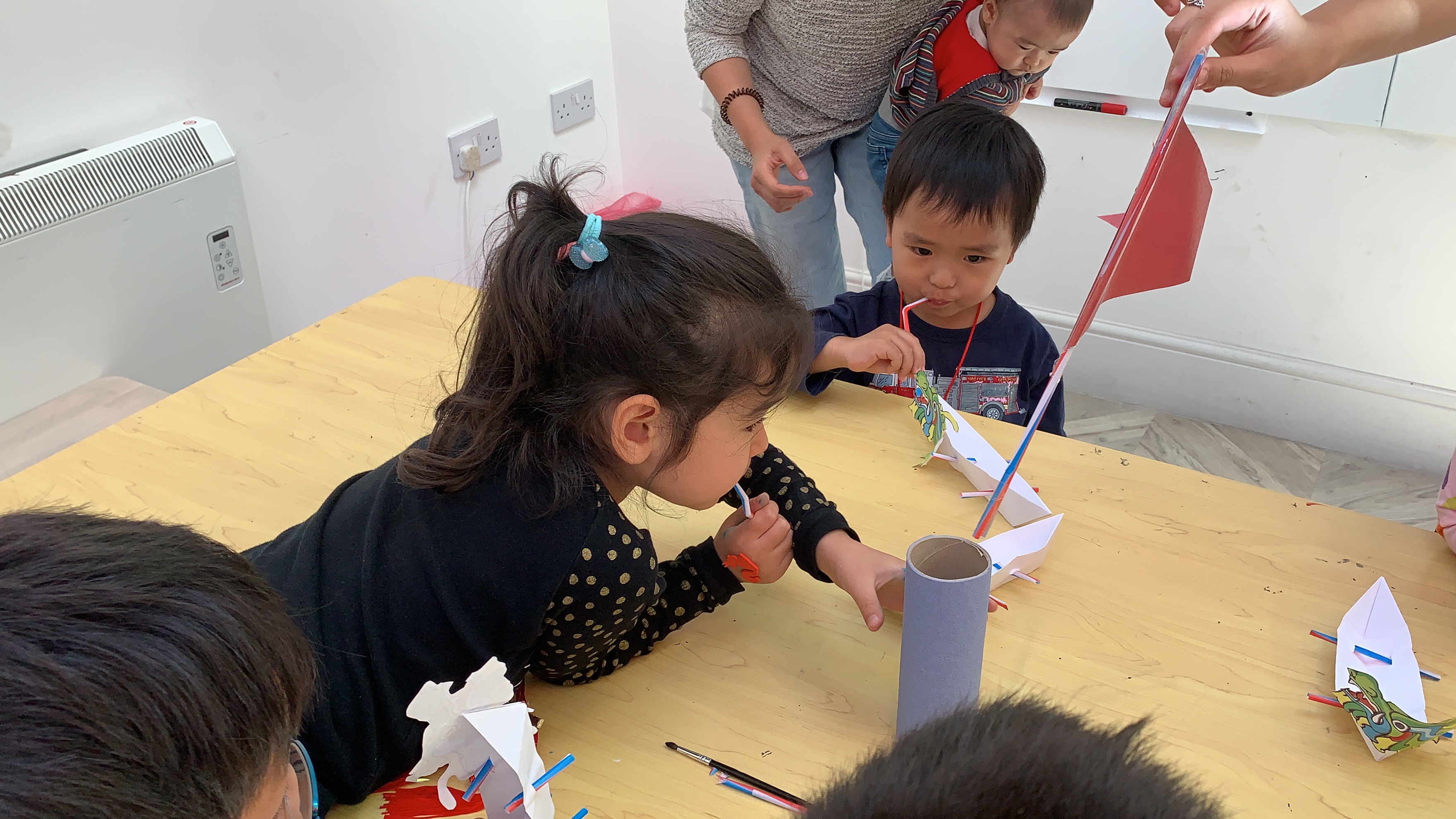 英國泰晤士中文學校-慶端午香包立蛋畫龍船說屈原3