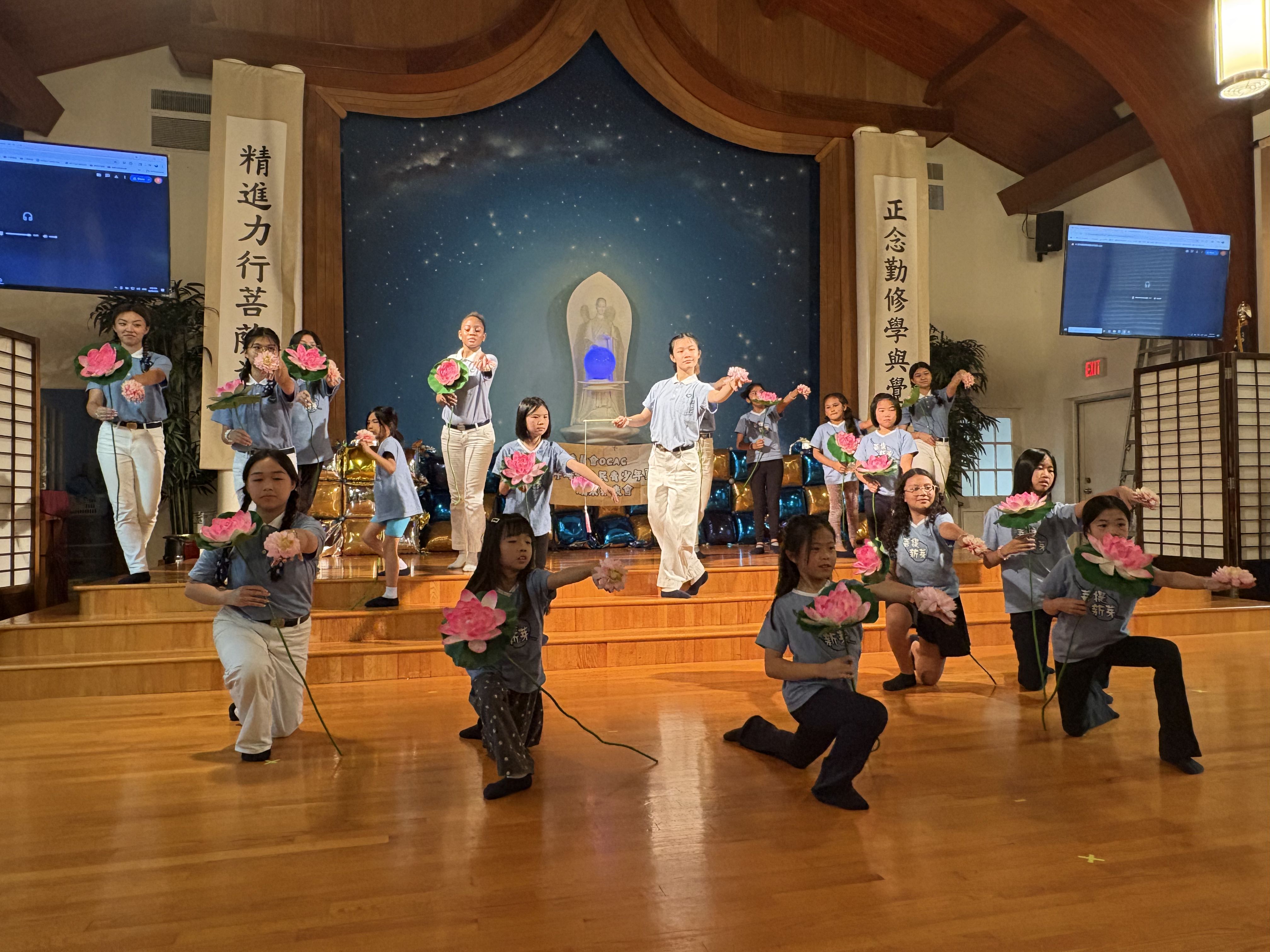 蓮花舞是不是很美