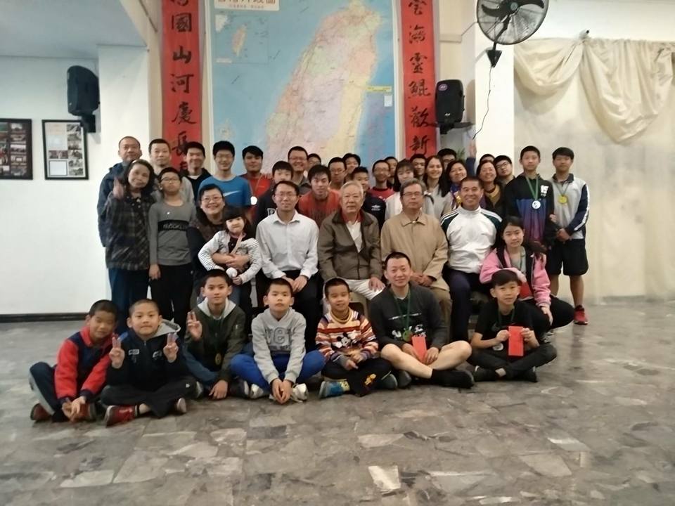 阿根廷僑校教師聯誼會-第三屆國慶盃乒乓球賽3