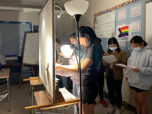 皮影戲劇場準備開演 ~