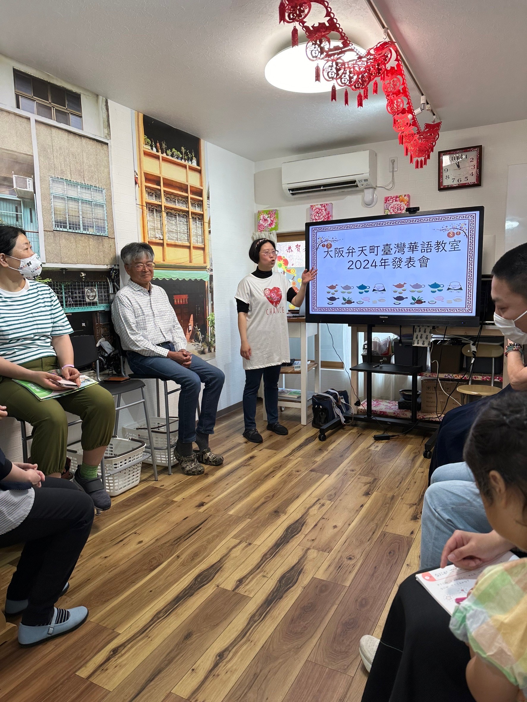 陳洳豔校長說明發表會的活動流程