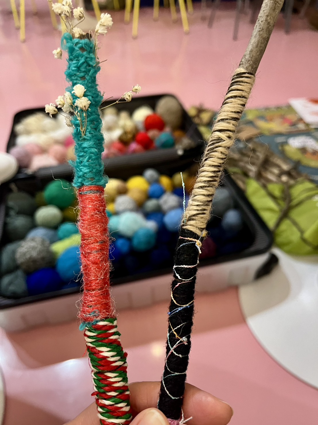 取材自然的手工樂器及編織