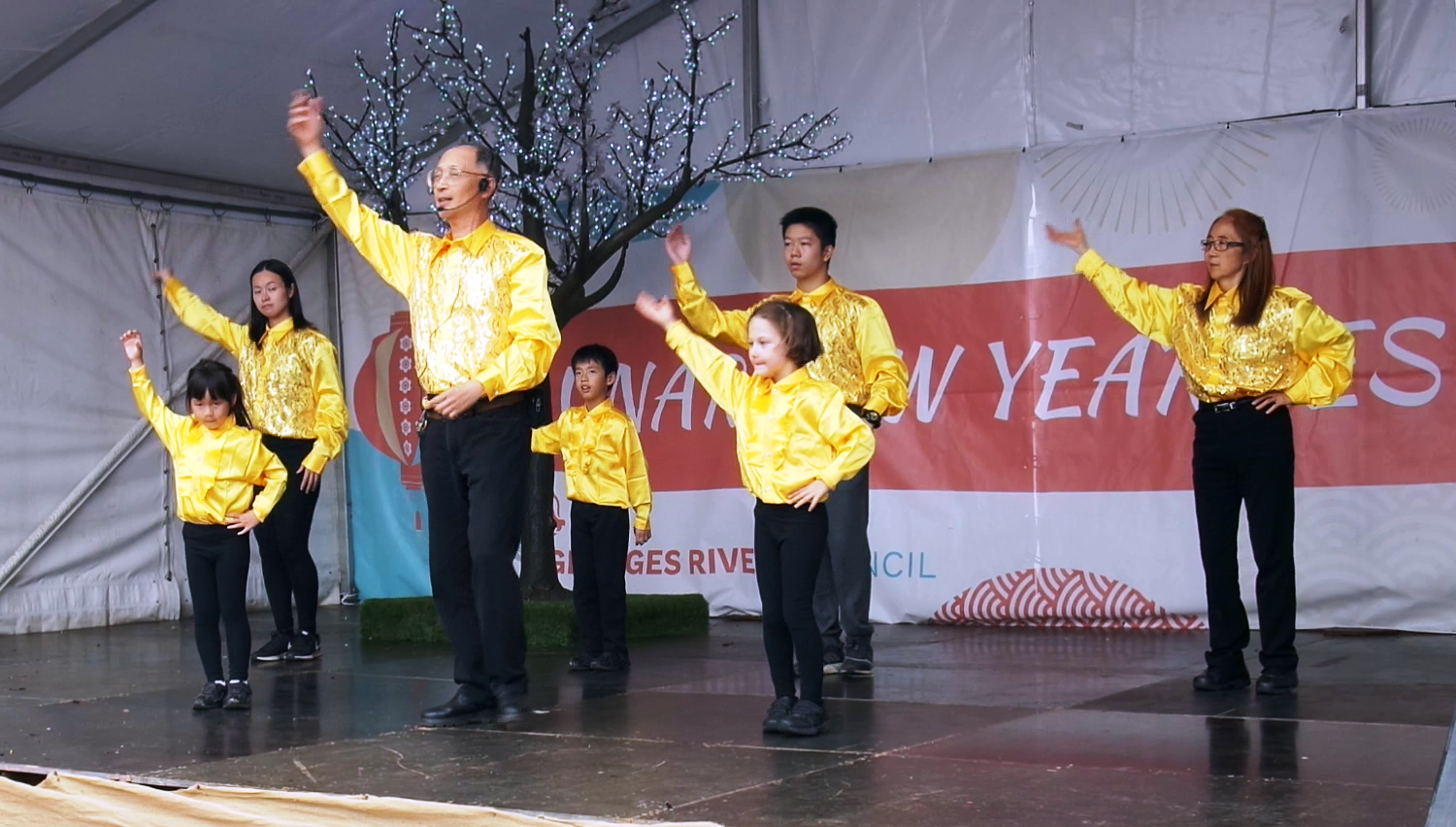 中華文化學校連續九年應邀參加當地市政府慶祝農曆新年文藝演出