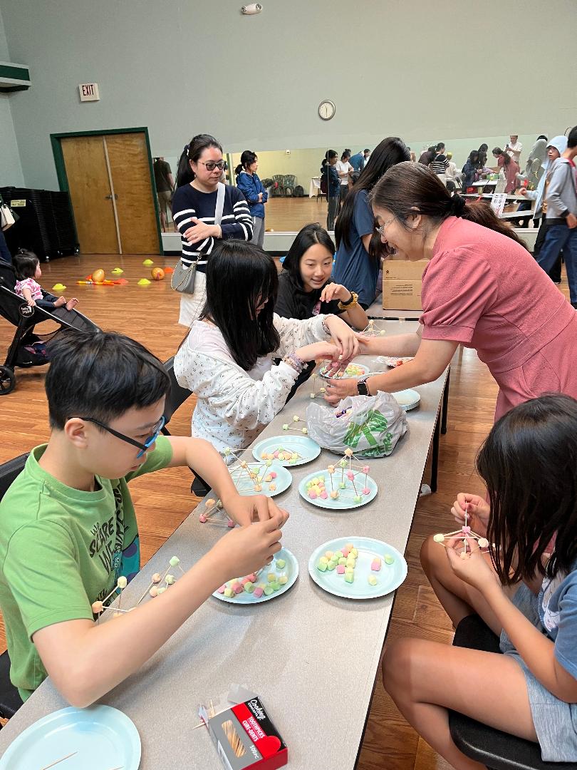 透過溫馨的手作時光，海外遊子在節慶中感受如家的溫暖