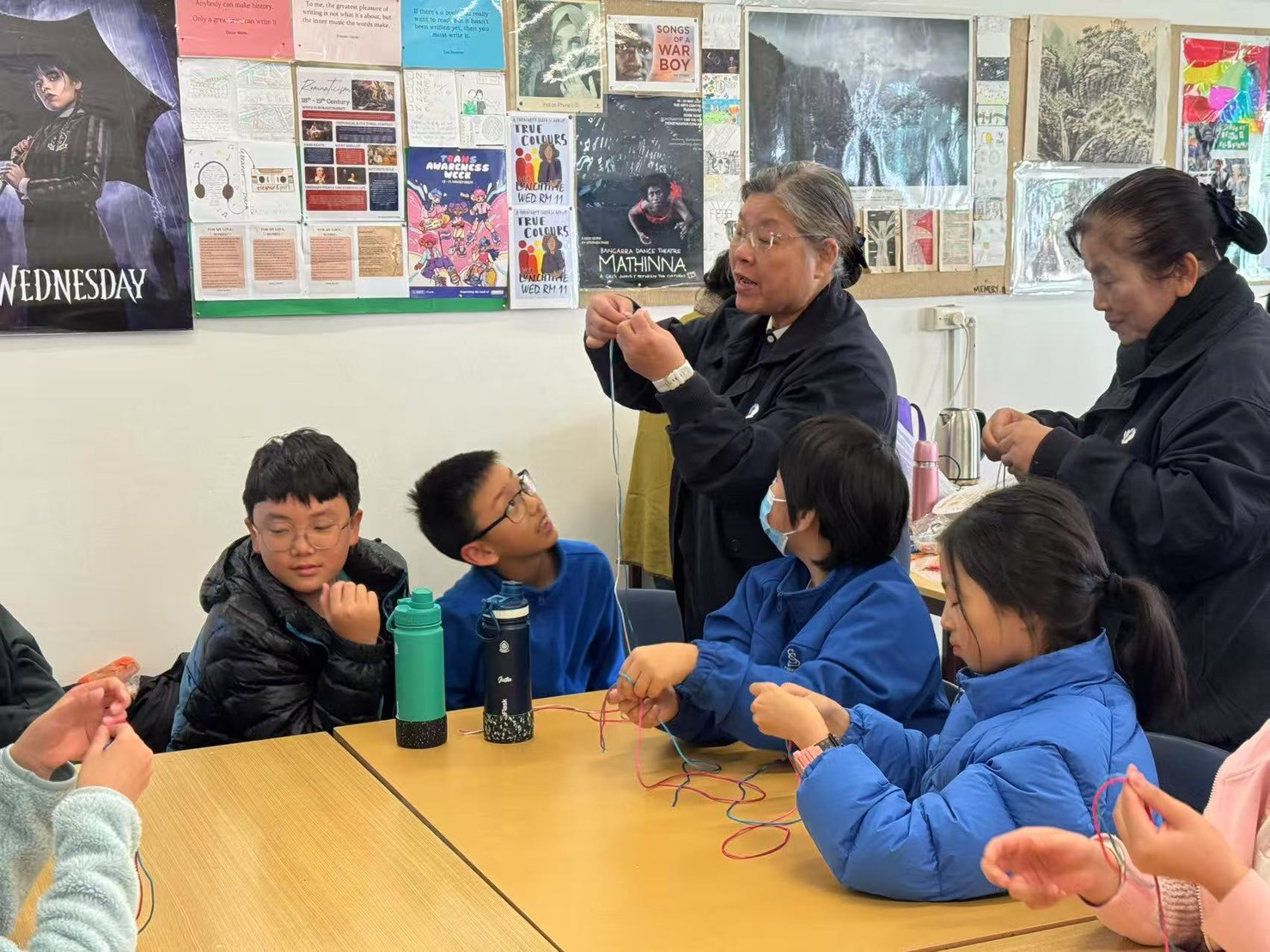 澳洲慈濟人文學校舉辦 手工藝教學活動 —— 如意結編織課4