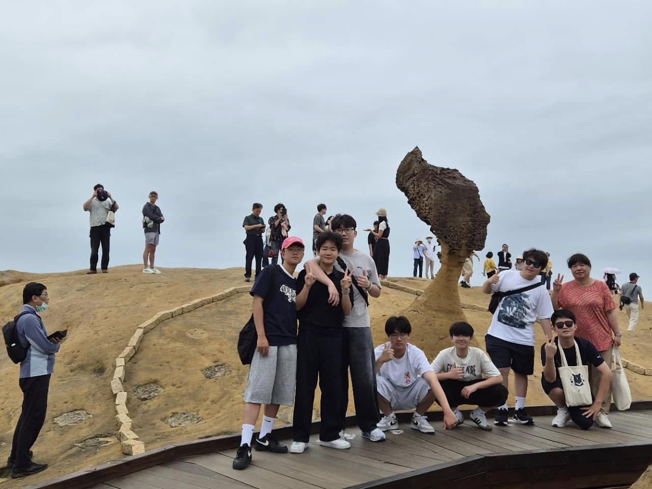 參訪野柳地質公園女王頭