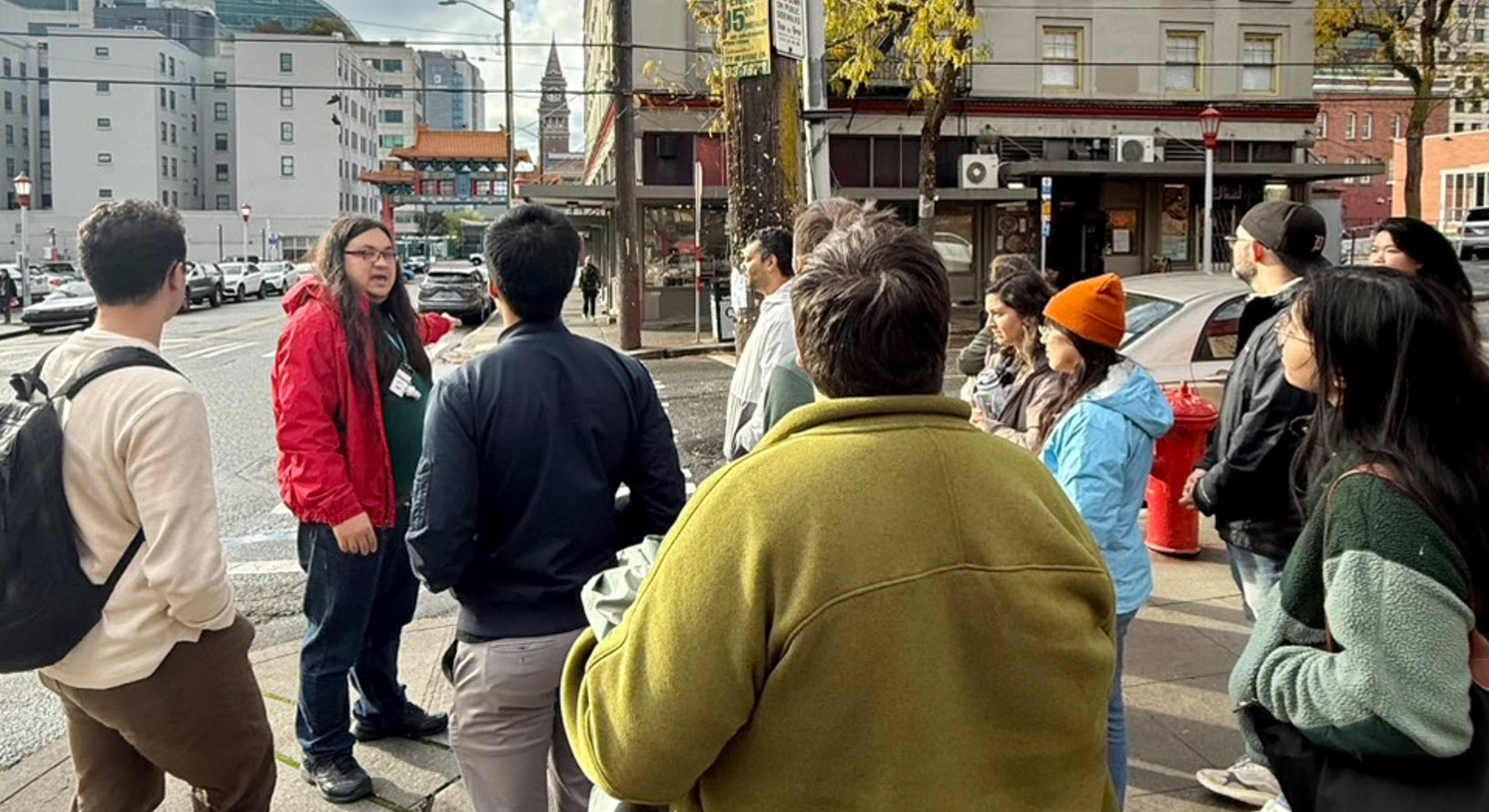台灣華語文中心中華僑民學校學生踏上國際區的「文化走讀」