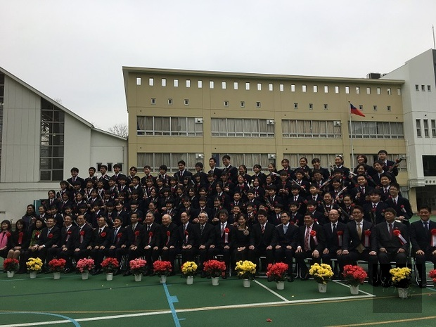 東京中華學校畢業典禮 驪歌響起鵬程萬里圖片
