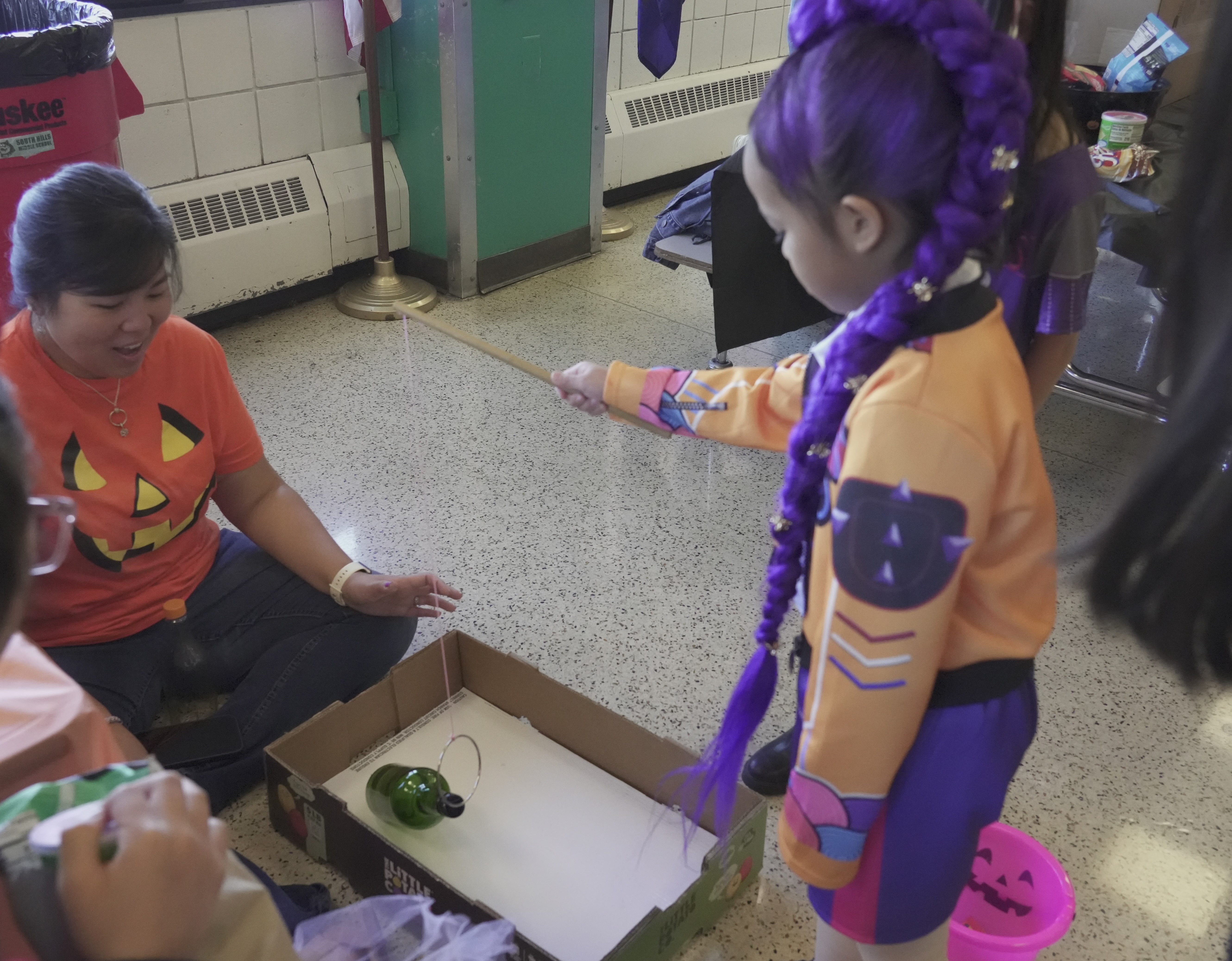 學生家長裝扮星際大戰角色同樂