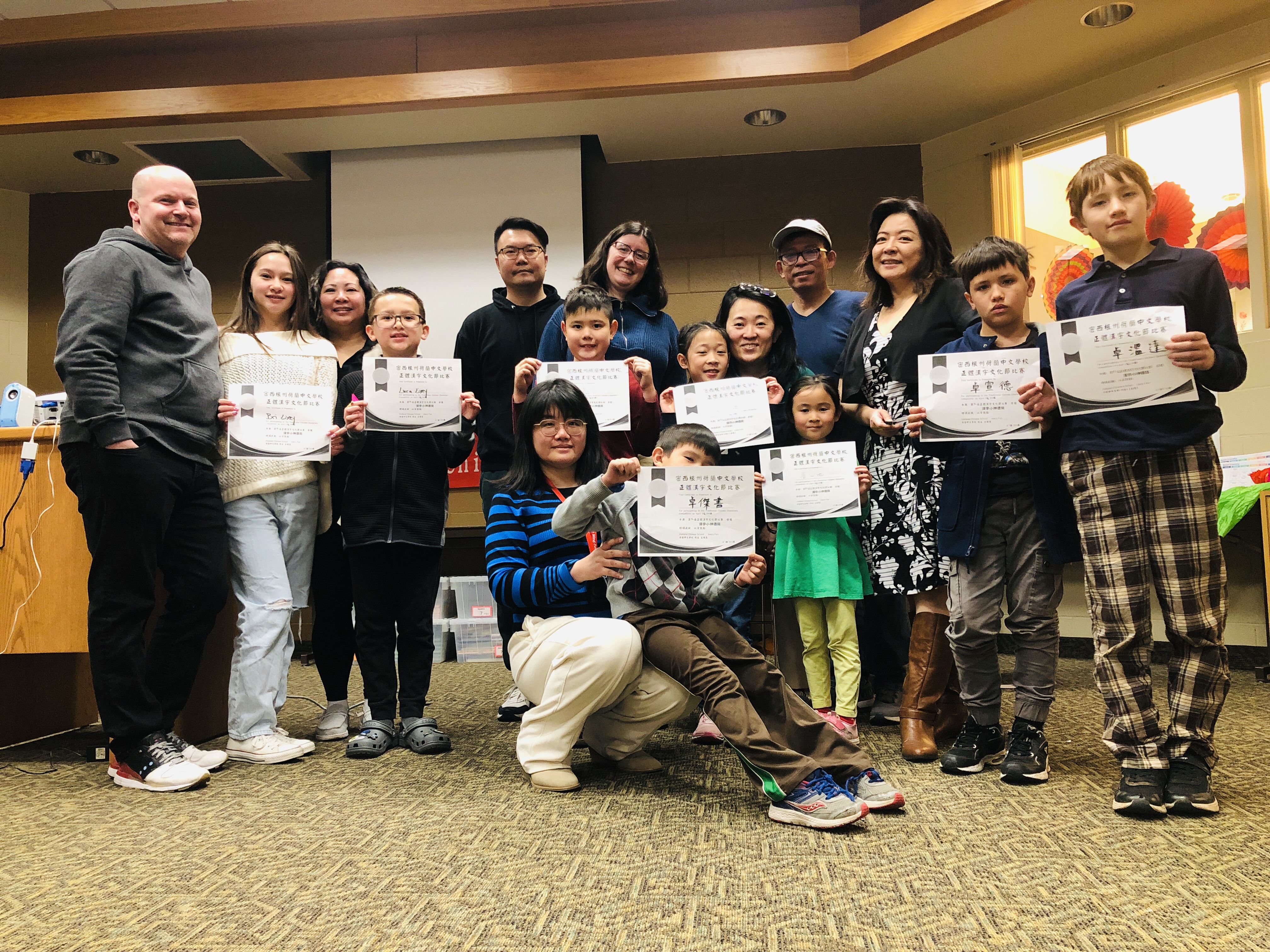 學生們為自己的成就感到自豪