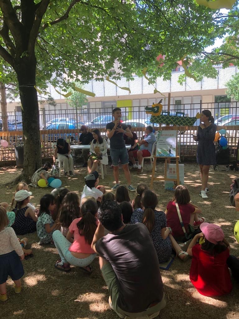 華語故事屋（特別感謝Ecole Parler提供）正體字學習的遊戲設計「圓木求魚、粒粒皆辛苦」。最後壓軸「龍舟共擠」將園遊會氣氛帶至最高