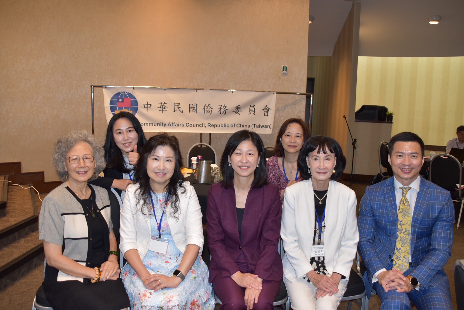 貴賓與講師合影