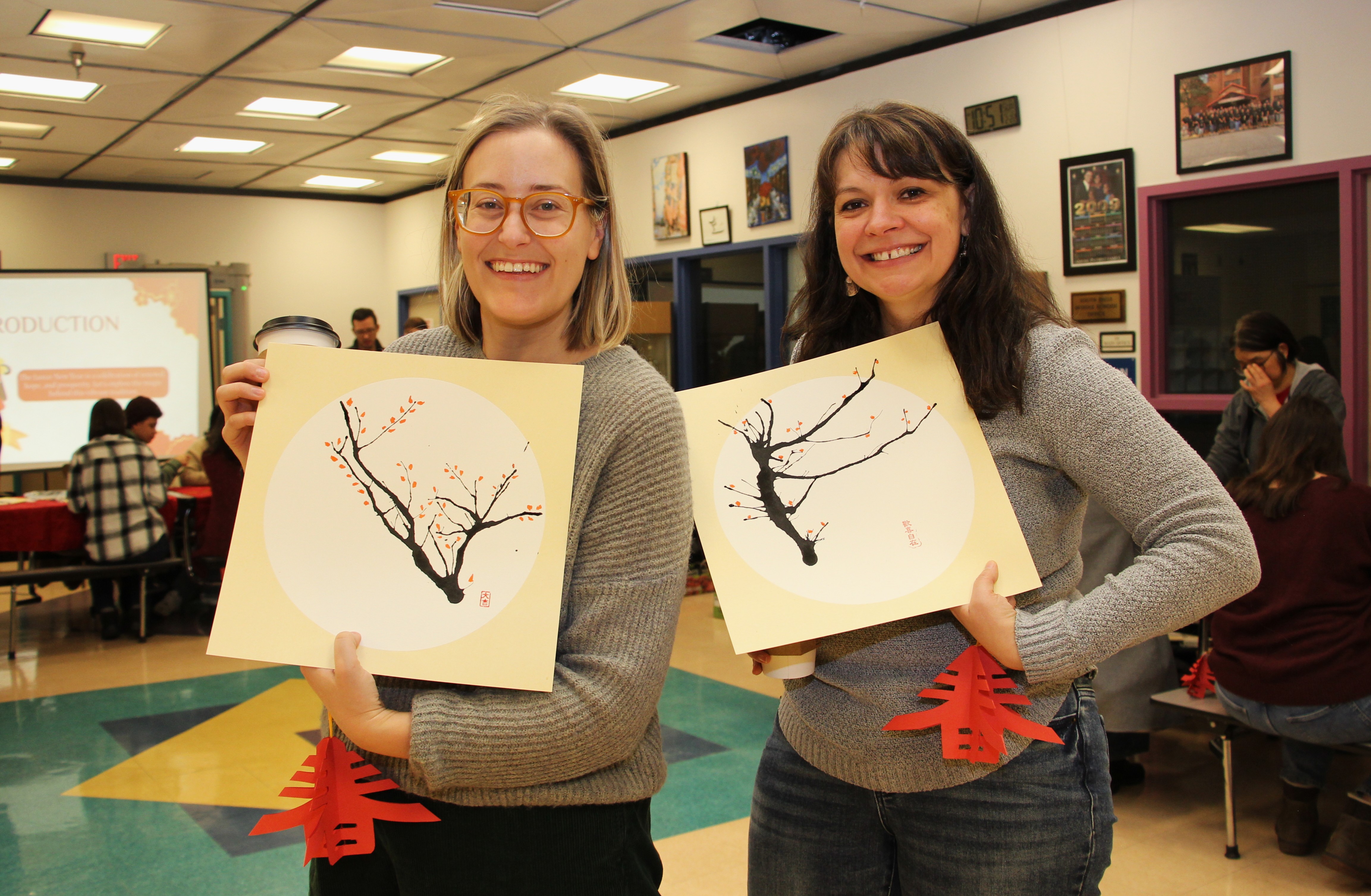 學生的墨吹梅花作品