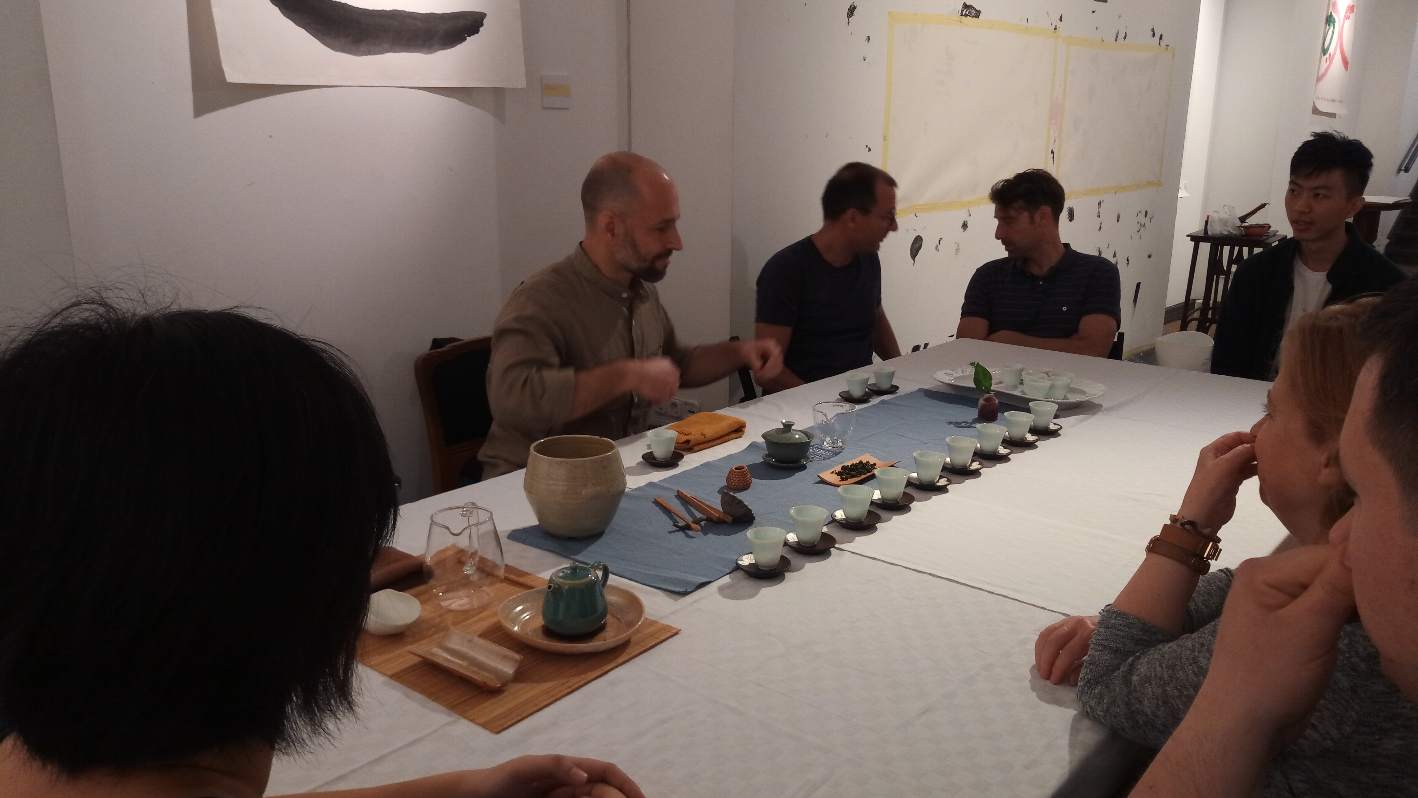 台灣茶會品嘗台灣茶及意象書法即興創作