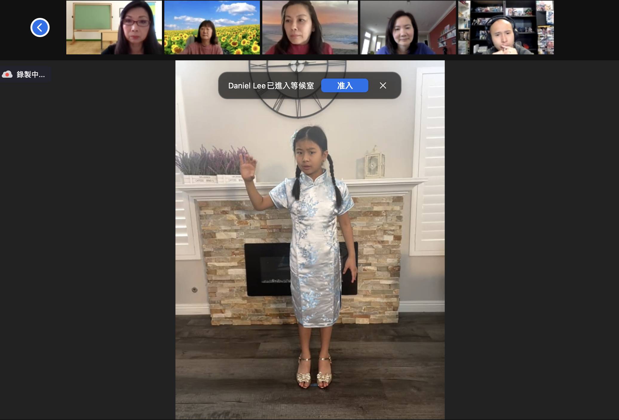 初級組第一名的參賽學生，故事說得精采絕倫