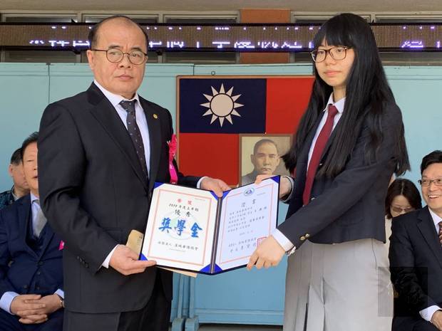 漢城華僑中學歡慶71周年 唐殿文出席勉勵5