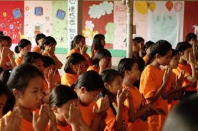 點亮心燈，觀見本心，頓悟知足— 修平科技大學3